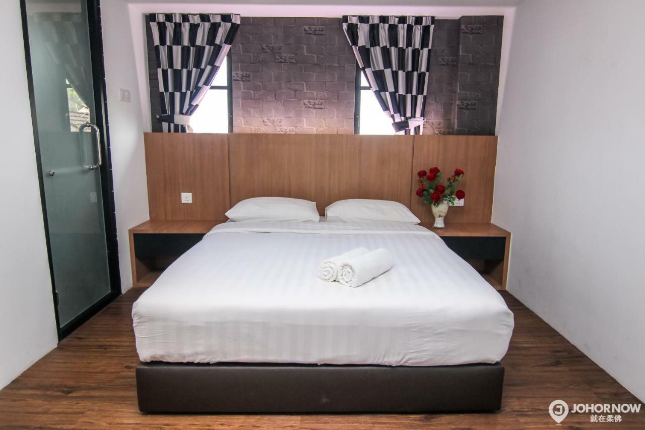 Stella Hotel - Johor Bahru Extérieur photo